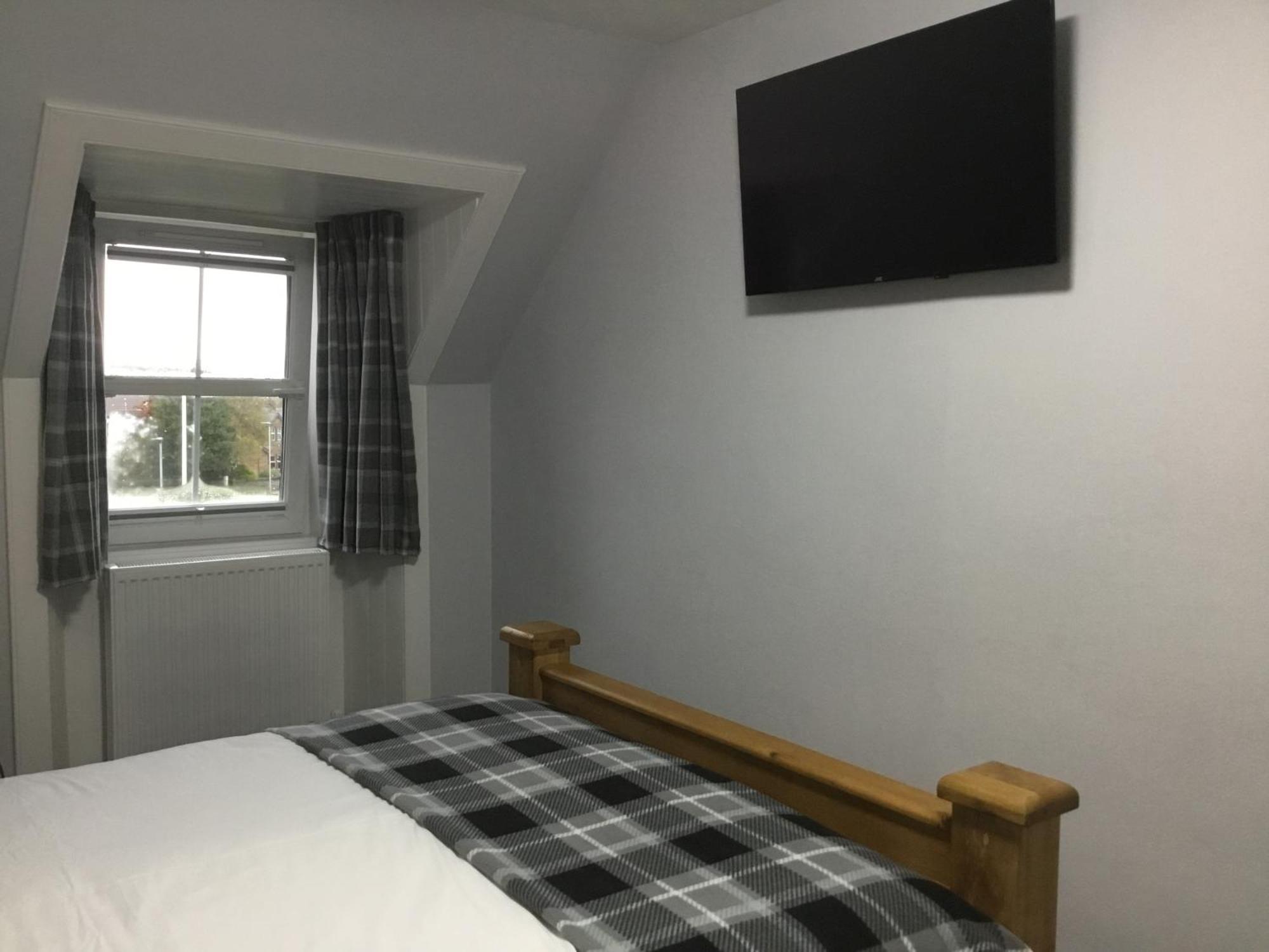 Glenshee Guest House Golspie Exterior photo